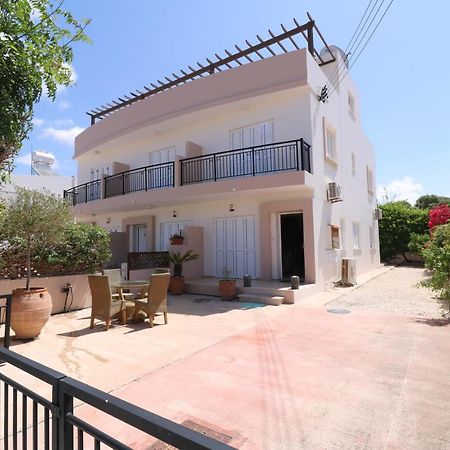 The Paradise Townhouses By Taimoura Pafos Exterior foto