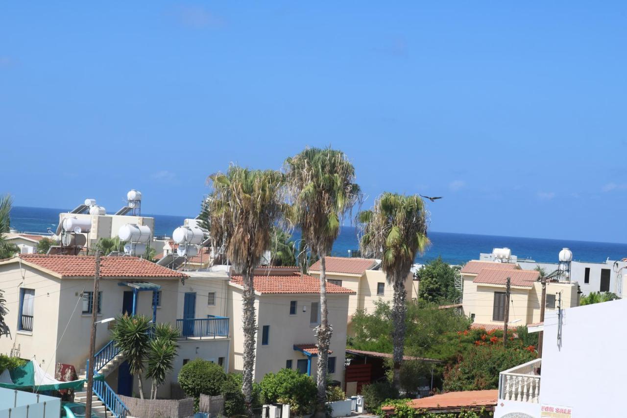 The Paradise Townhouses By Taimoura Pafos Exterior foto