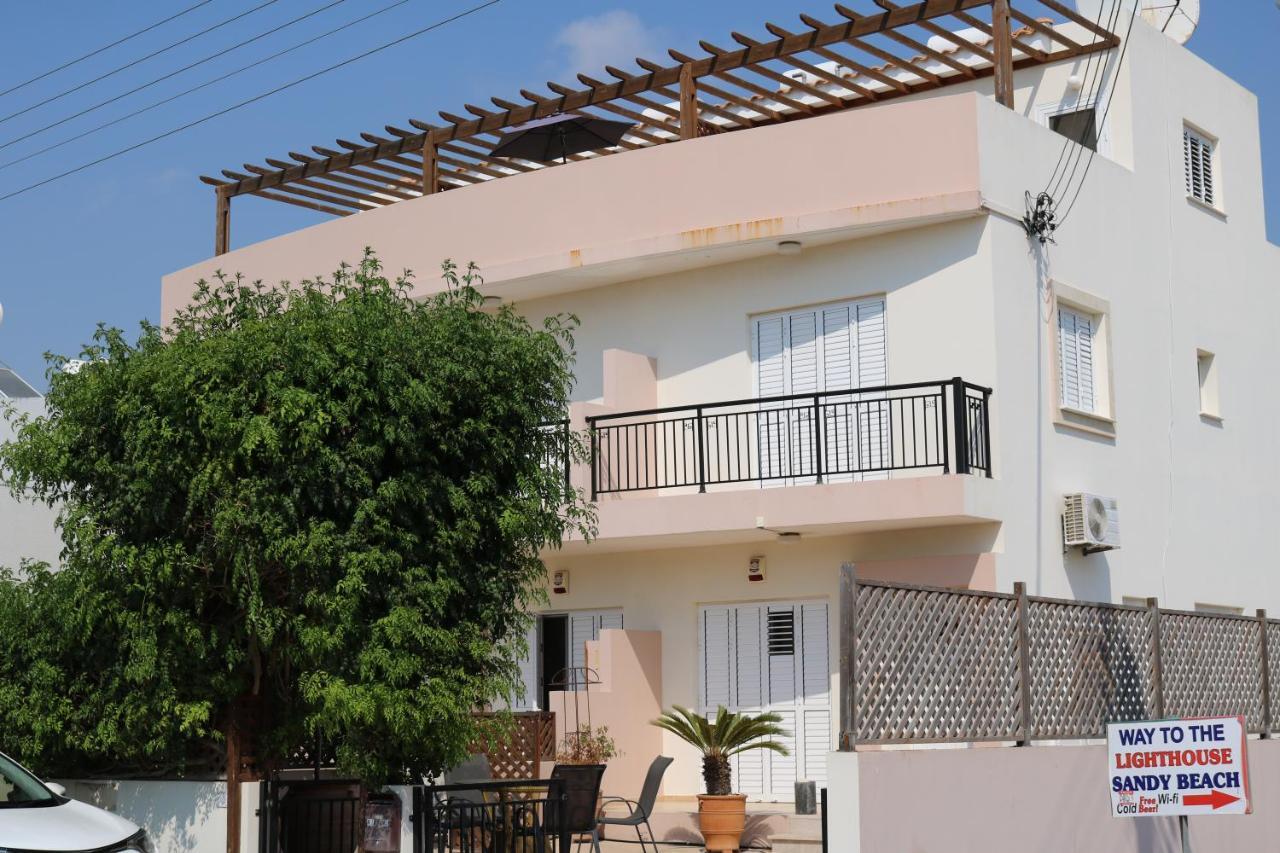 The Paradise Townhouses By Taimoura Pafos Exterior foto