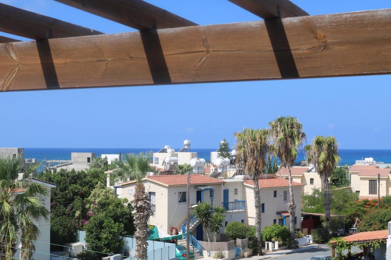 The Paradise Townhouses By Taimoura Pafos Exterior foto
