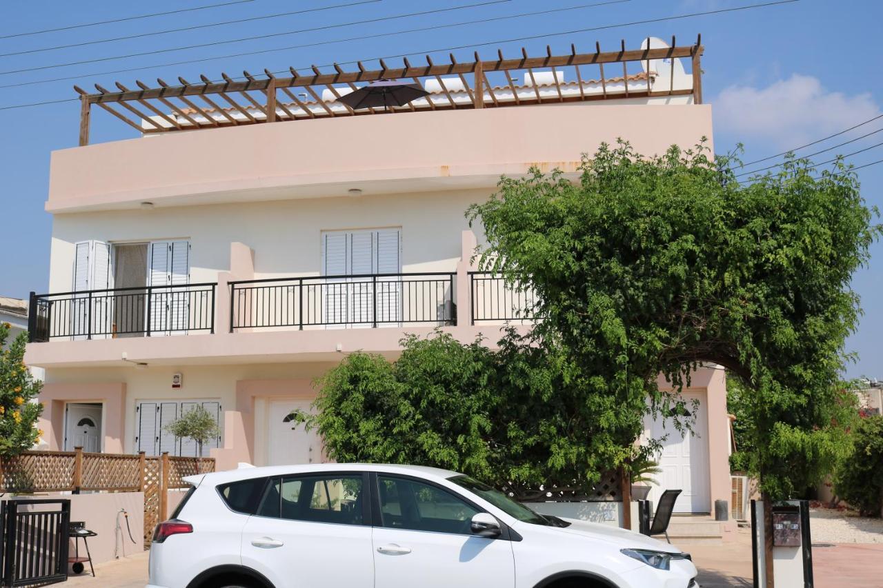 The Paradise Townhouses By Taimoura Pafos Exterior foto